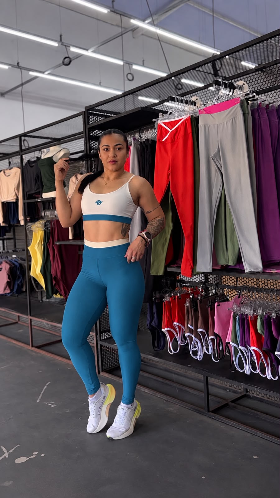 Conjunto Fitness Feminino Canelado Poliamida Sem Transparência Legging Cintura Alta