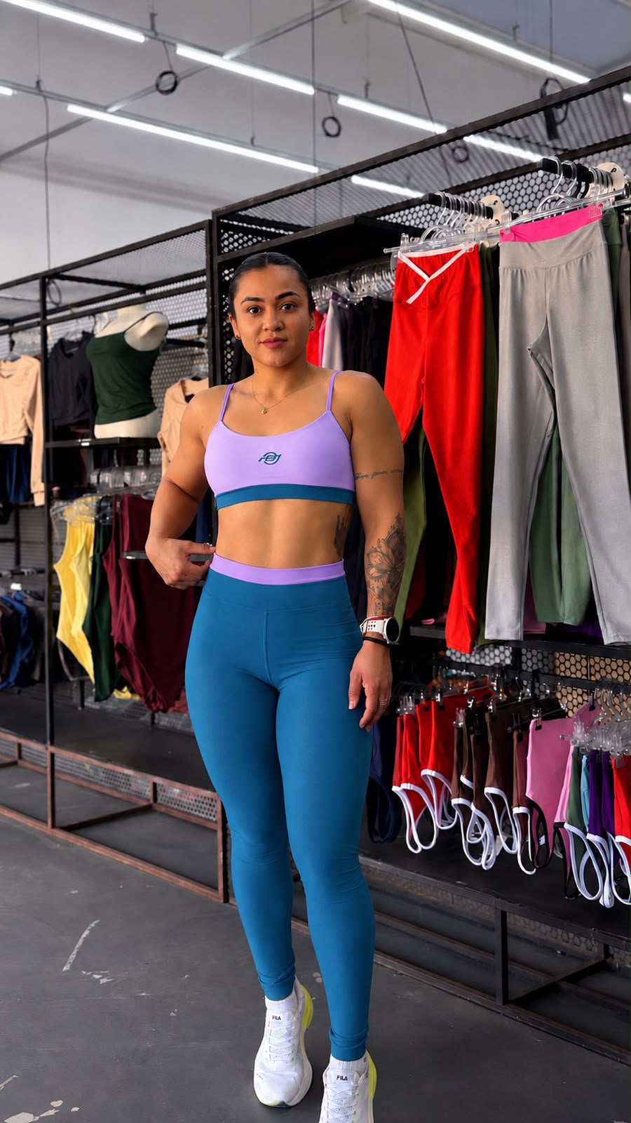 Conjunto Fitness Feminino Canelado Poliamida Sem Transparência Legging Cintura Alta
